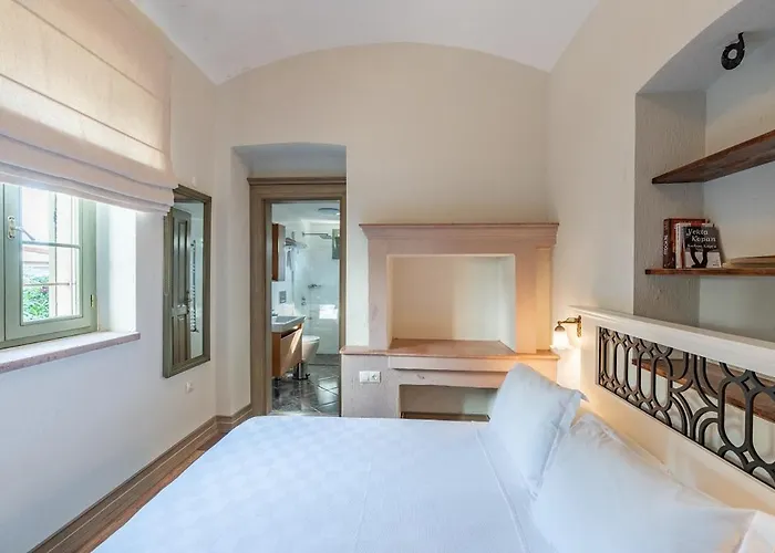 Elia Cunda By Ortunc