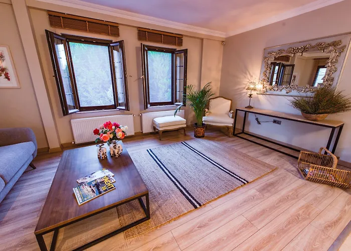 Elia Cunda By Ortunc